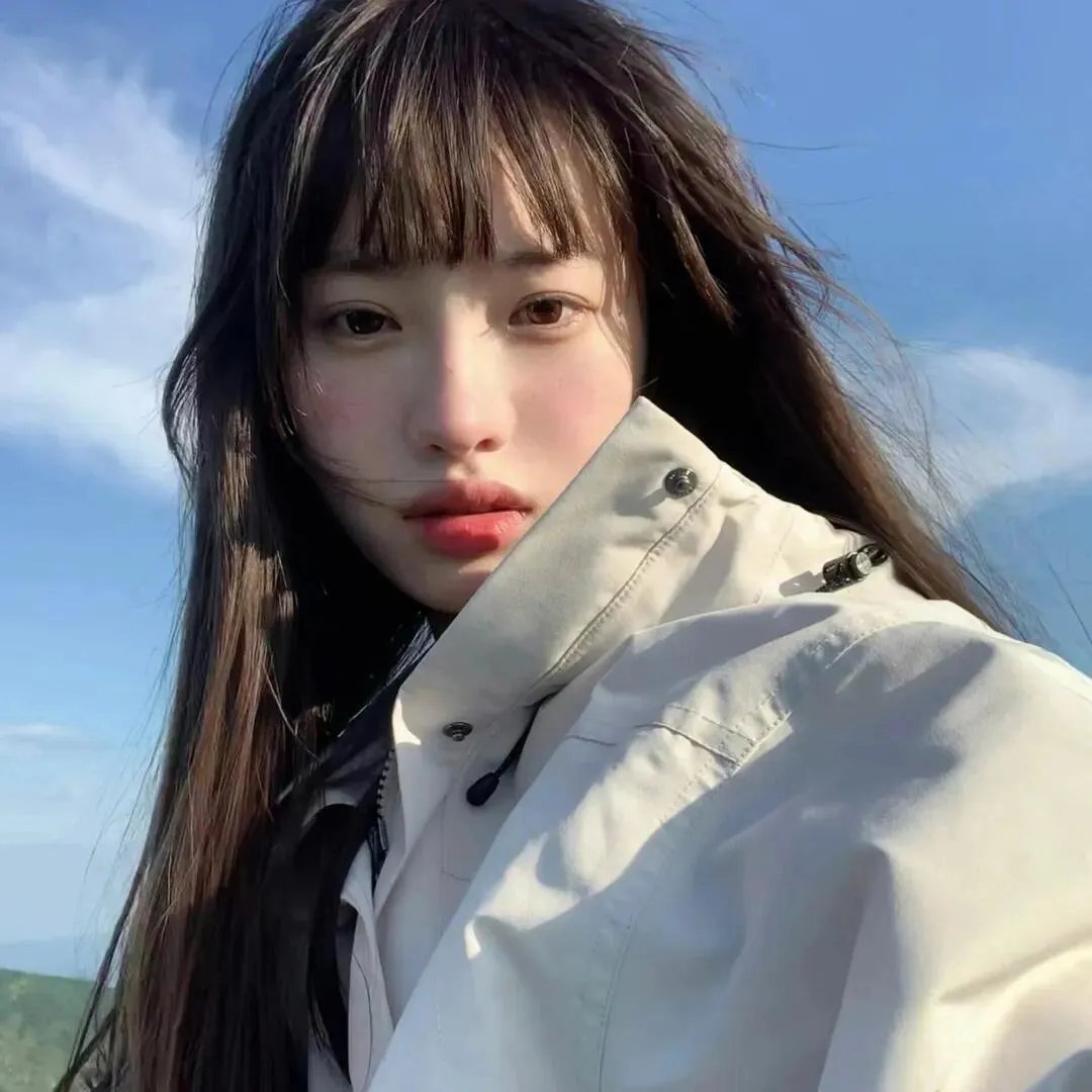 女生联谊会的美女粘球